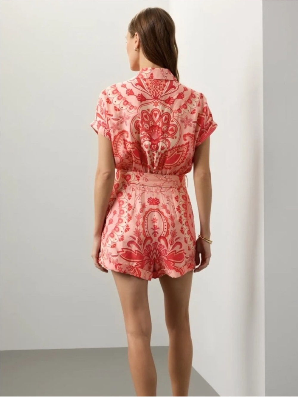 Farm Rio Jaipur Floral Belted Romper, Pink Red Print, Size Medium, EUC 🌺 - Picture 2 of 5